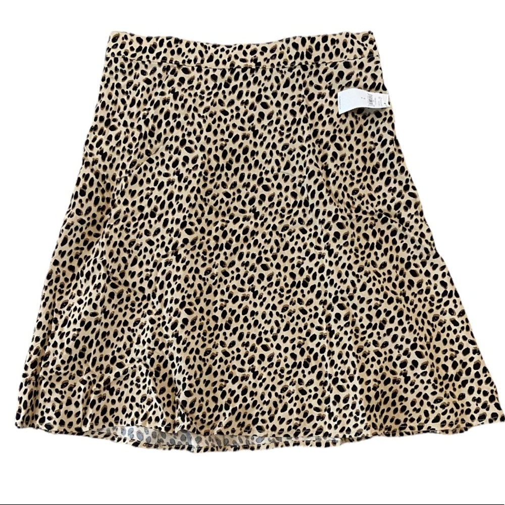 Leopard print skirt